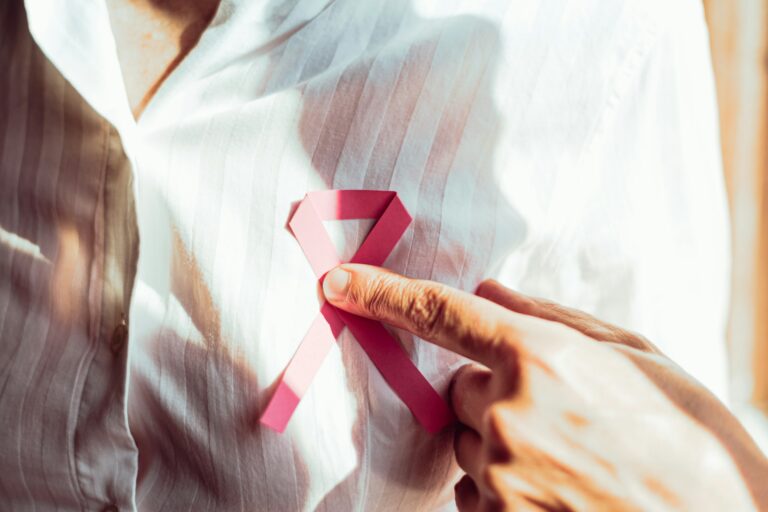 Early Warning Signs of Breast Cancer